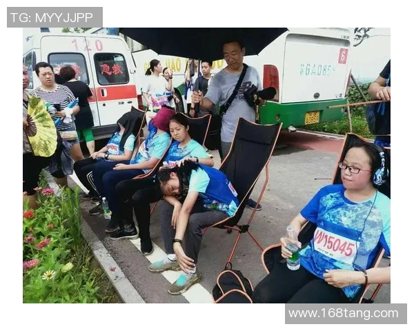 重温AC米兰经典胜利时刻感受激情与荣耀的交织 重温AC米兰经典胜利时刻感受激情与荣耀的交织